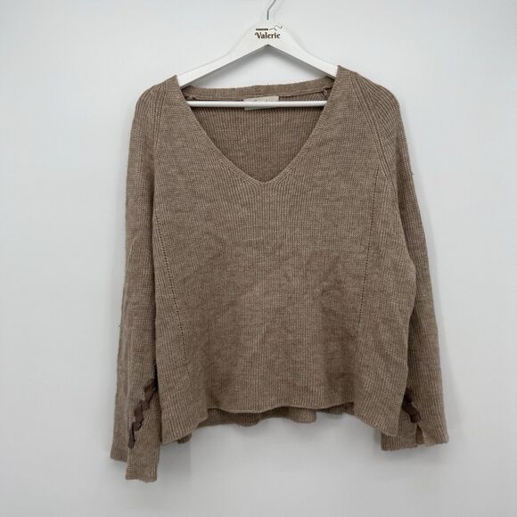 Fantasy Tan V Neckline Sweater Size Small Ribbon Detail Boho Small Wool Blend - Picture 1 of 8